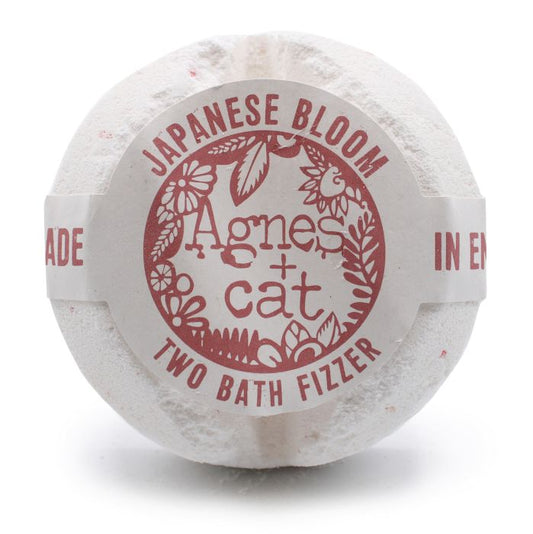 Gift Box - Coffee & Walnut (Candle) + Peonies & Japanese Bloom (Fizz)