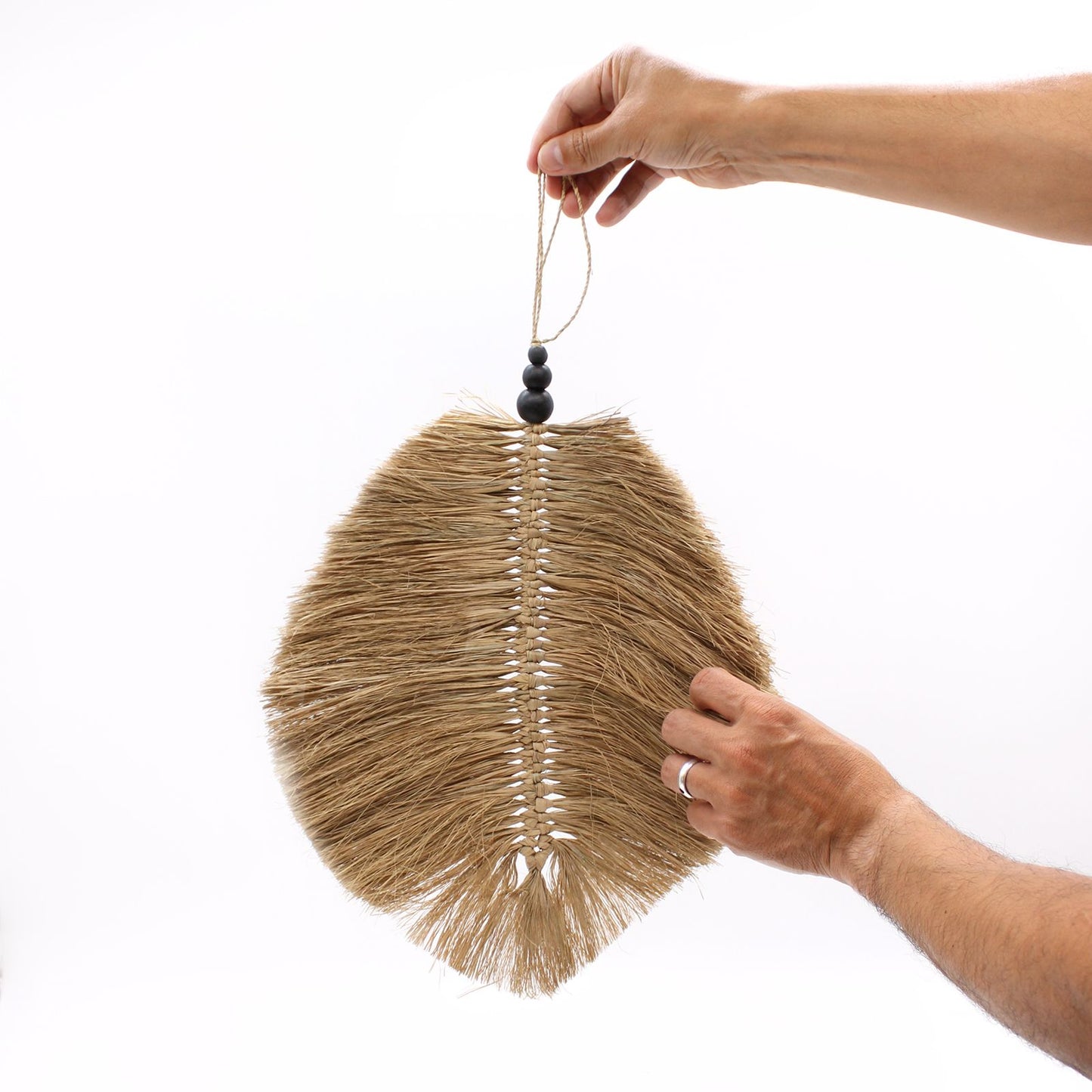 Hanging Raffa Leaf 35cm
